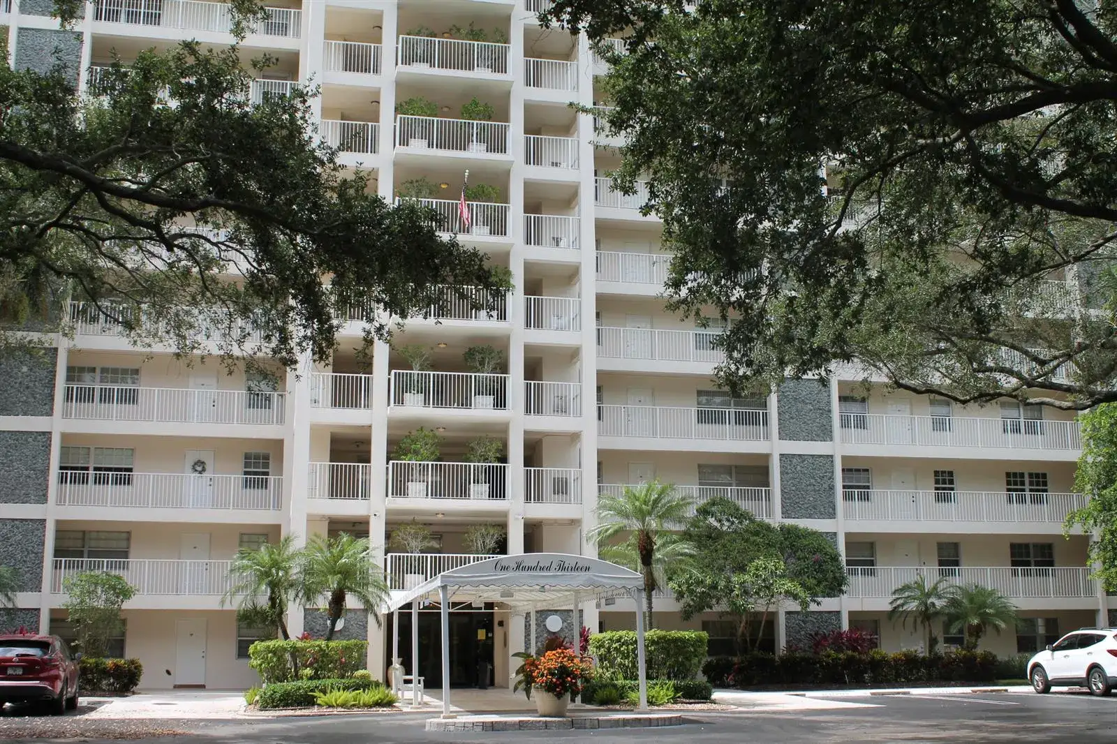 3 bedroom 2 bath Residential Lease for rent at 3520 OAKS Way # 607, Pompano Beach FL 33069