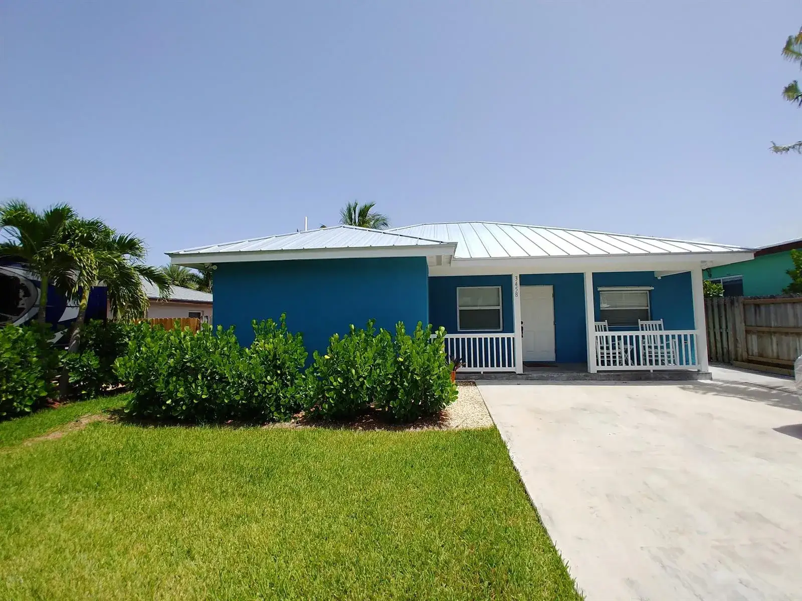 3458 Canal Court, Jupiter FL 33469