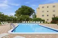 1035 COUNTRY CLUB Drive # 303, Margate FL 33063