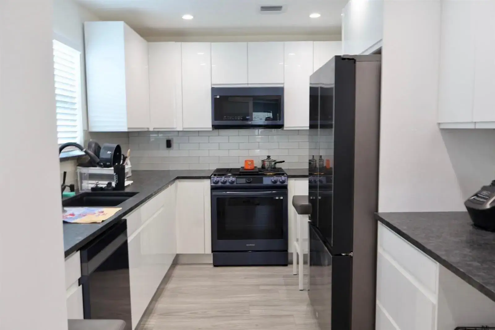 1 bath Residential Lease for rent at 121 SE 14TH Street, Pompano Beach FL 33060