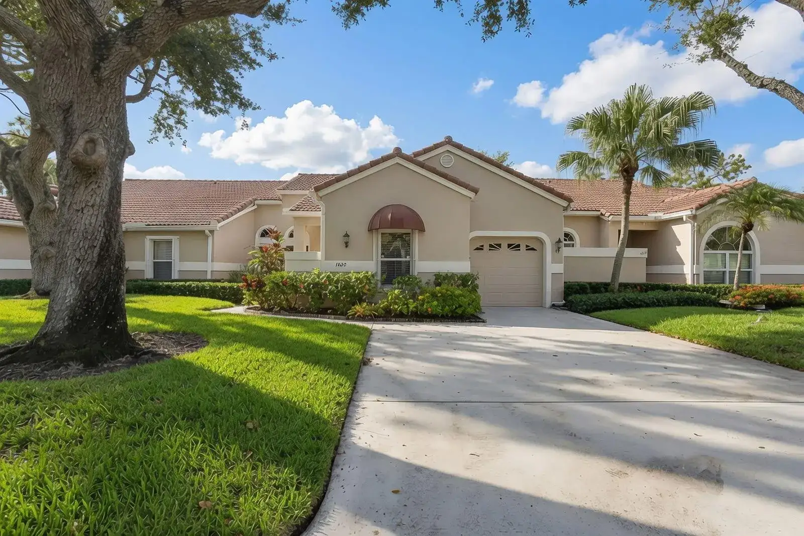 2 bedroom 2 bath Residential for sale at 1602 Rosewood Way, Palm Beach Gardens FL 33418