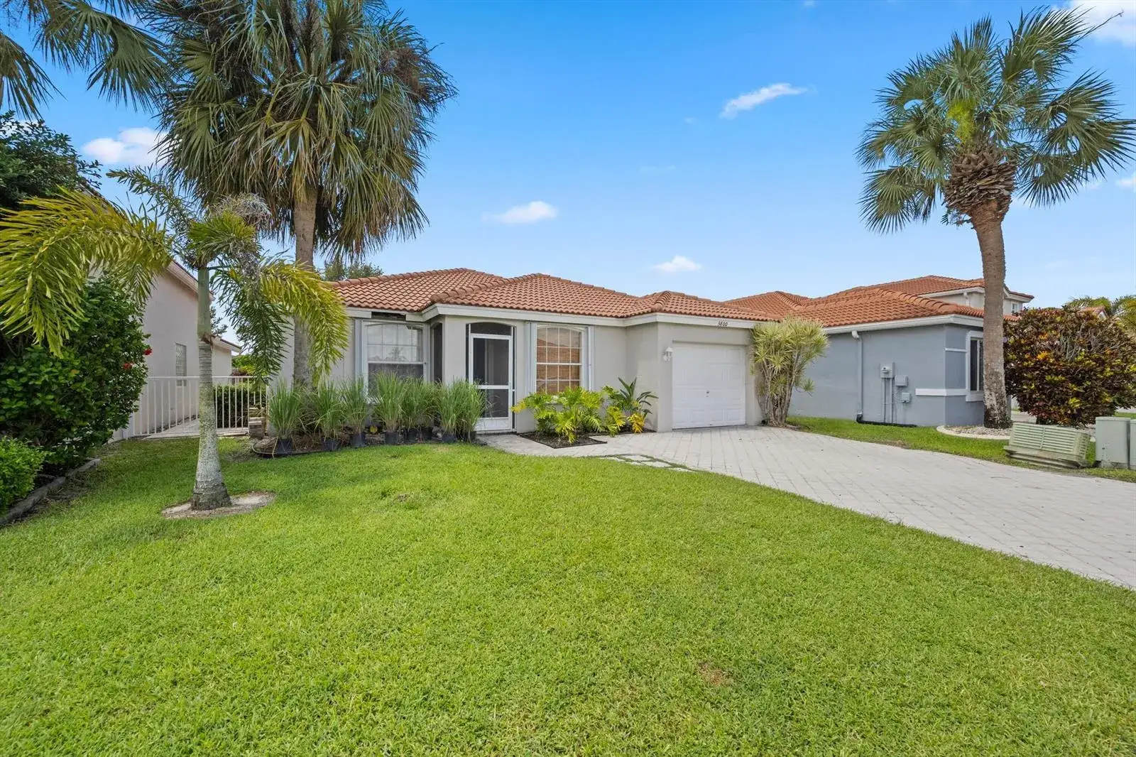3 bedroom 2 bath Residential Lease for rent at 3800 Miramontes Circle, Wellington FL 33414