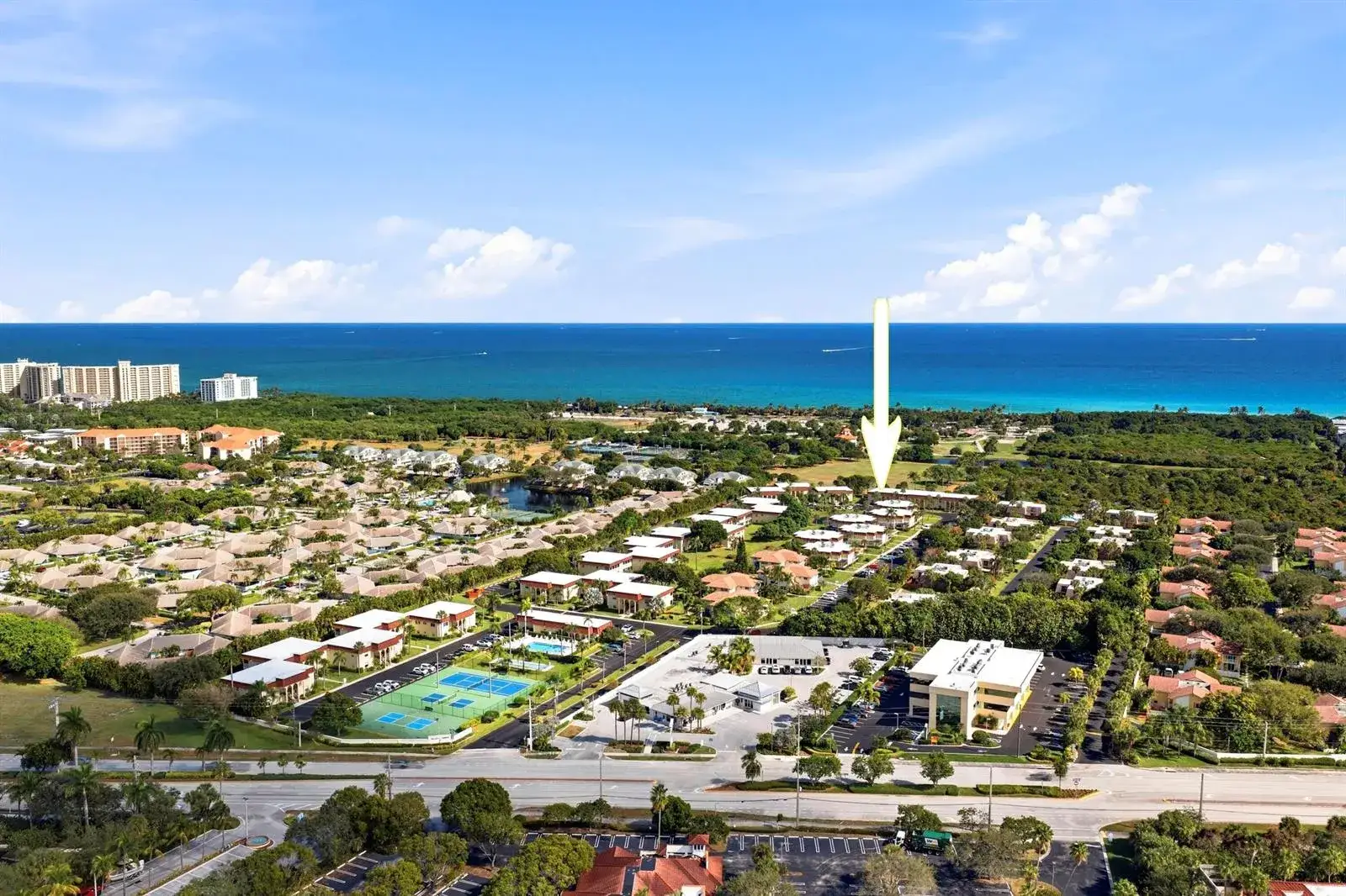 3 bedroom 2 bath Residential Lease for rent at 717 S US HIGHWAY 1 # 707, Jupiter FL 33477