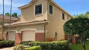 4 bedroom 2 bath Residential Lease for rent at 4329 VINEYARD Circle # 4329, Weston FL 33332