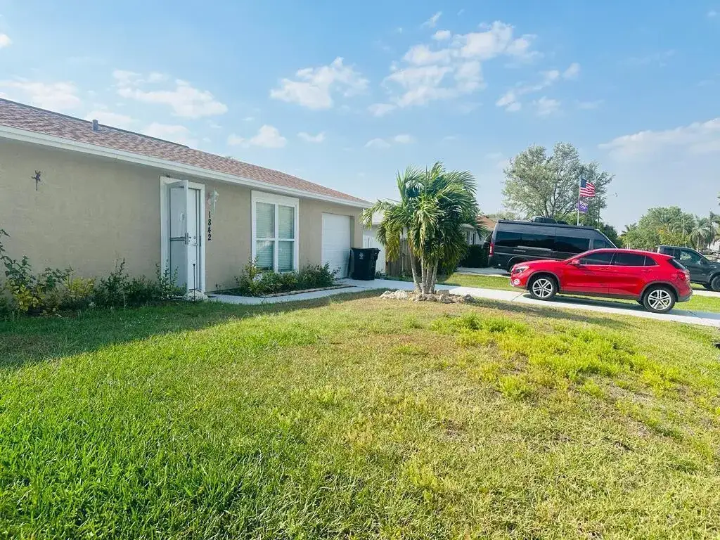 1842 SW Morelia Lane, Port St. Lucie FL 34953