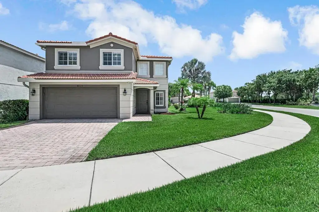 4 bedroom 2 bath Residential for sale at 4825 SE Chiles Court, Stuart FL 34997