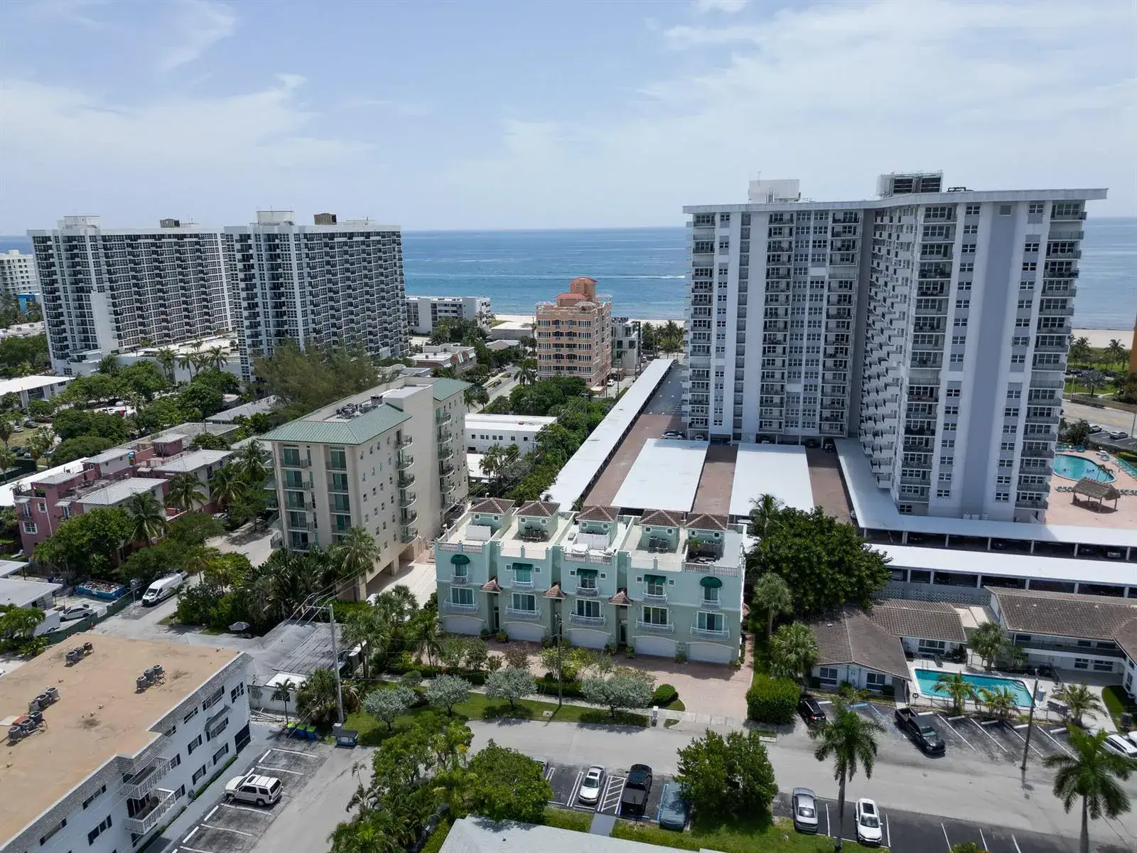 3 bedroom 3 bath Residential for sale at 430 SUNSET Drive, Pompano Beach FL 33062