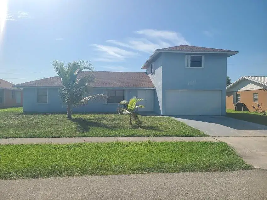 5 bedroom 2 bath Residential for sale at 1533 6TH Street, West Palm Beach FL 33401