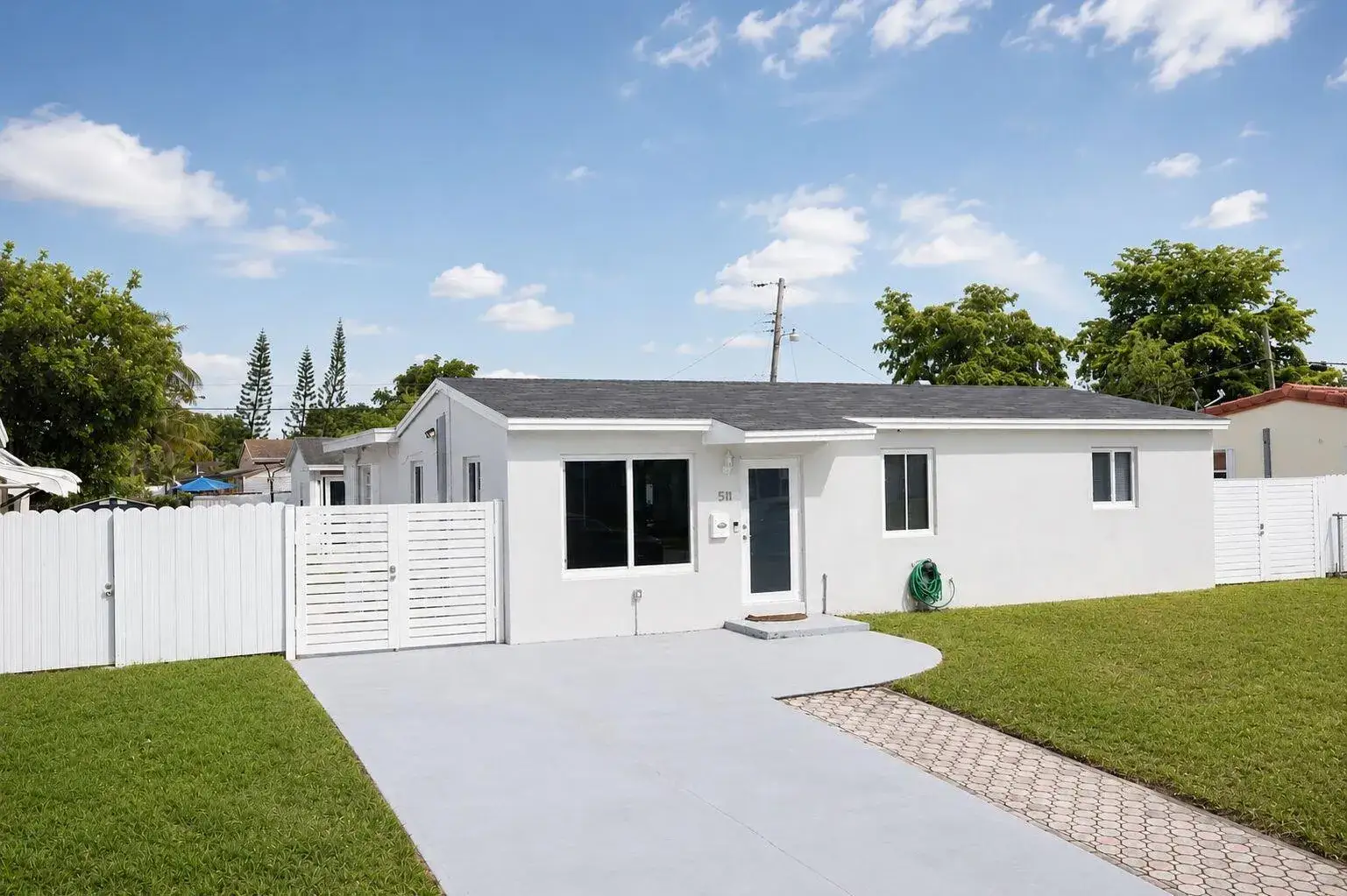 3 bedroom 1 bath Residential for sale at 511 N 69th Way, Hollywood FL 33024