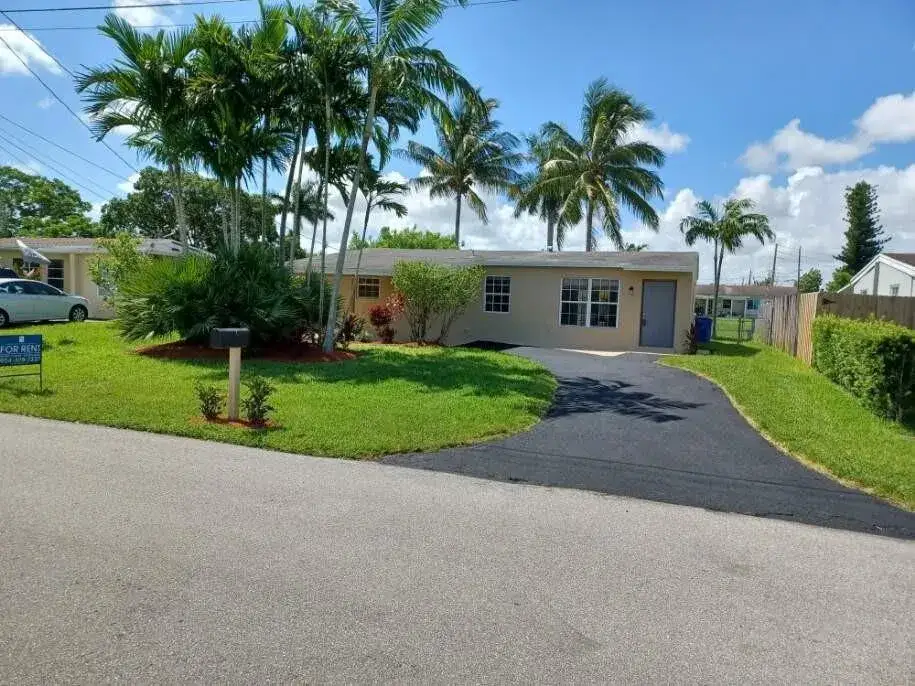 3 bedroom 1 bath Residential for sale at 6368 NW 24th Court, Margate FL 33063