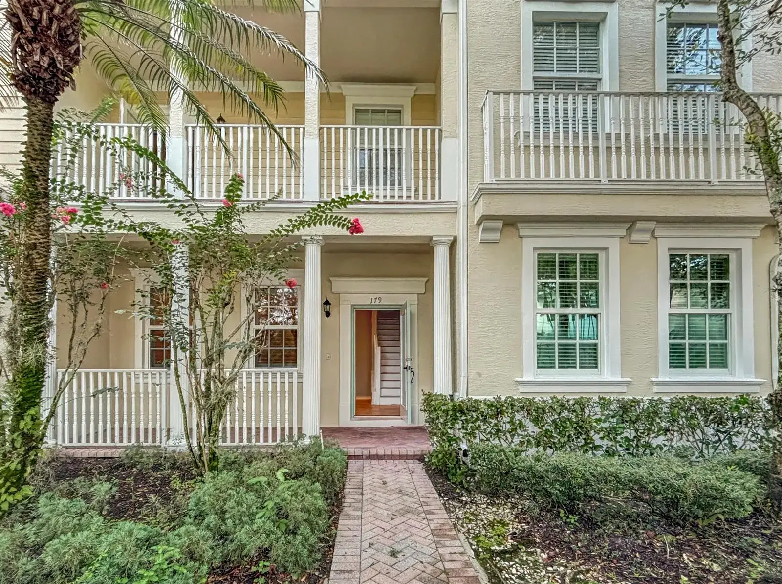 3 bedroom 2 bath Residential Lease for rent at 179 E Bay Cedar Circle, Jupiter FL 33458