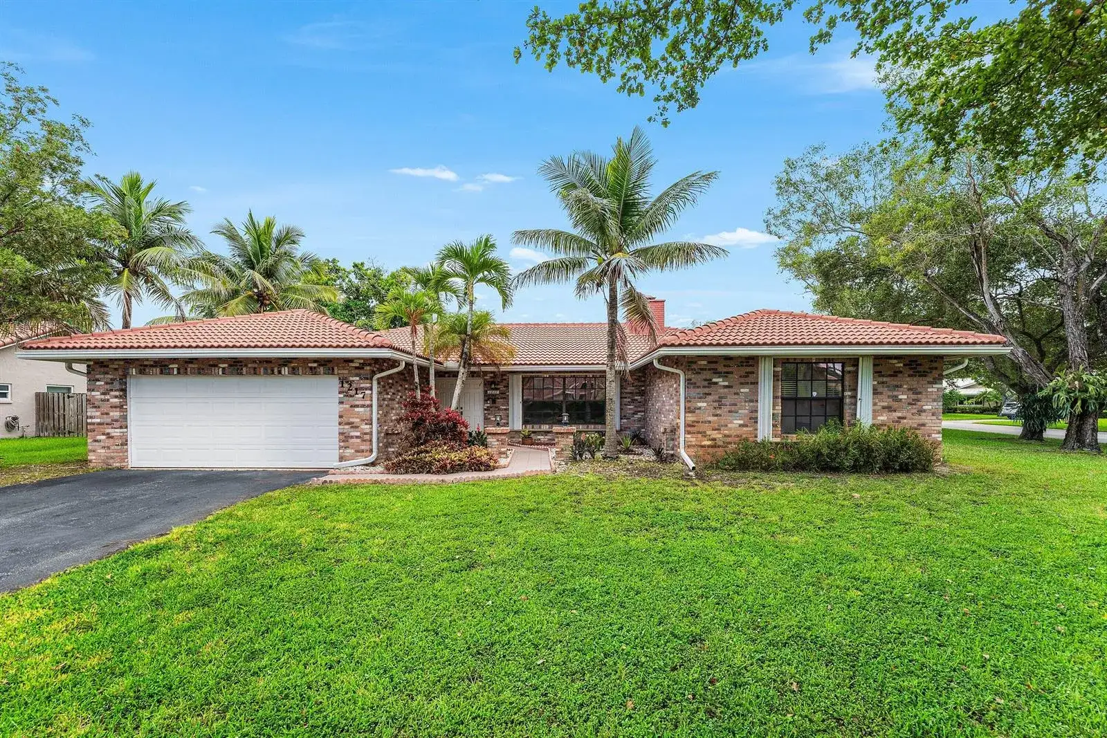 4 bedroom 2 bath Residential for sale at 1217 NW 111TH Way, Coral Springs FL 33071