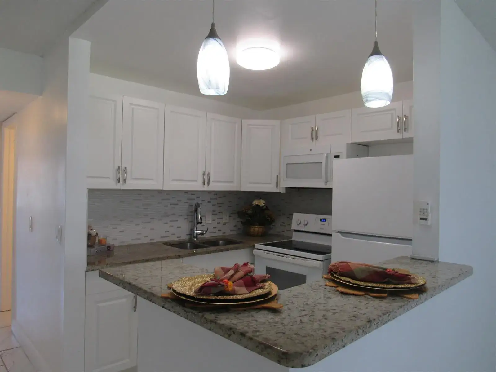 1 bedroom 1 bath Residential Lease for rent at 76 CAMBRIDGE D, West Palm Beach FL 33417