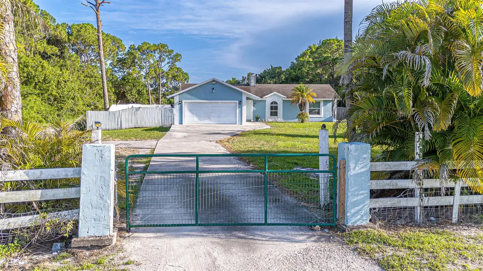 3 bedroom 2 bath Residential for sale at 11714 ORANGE Boulevard, FL 33412