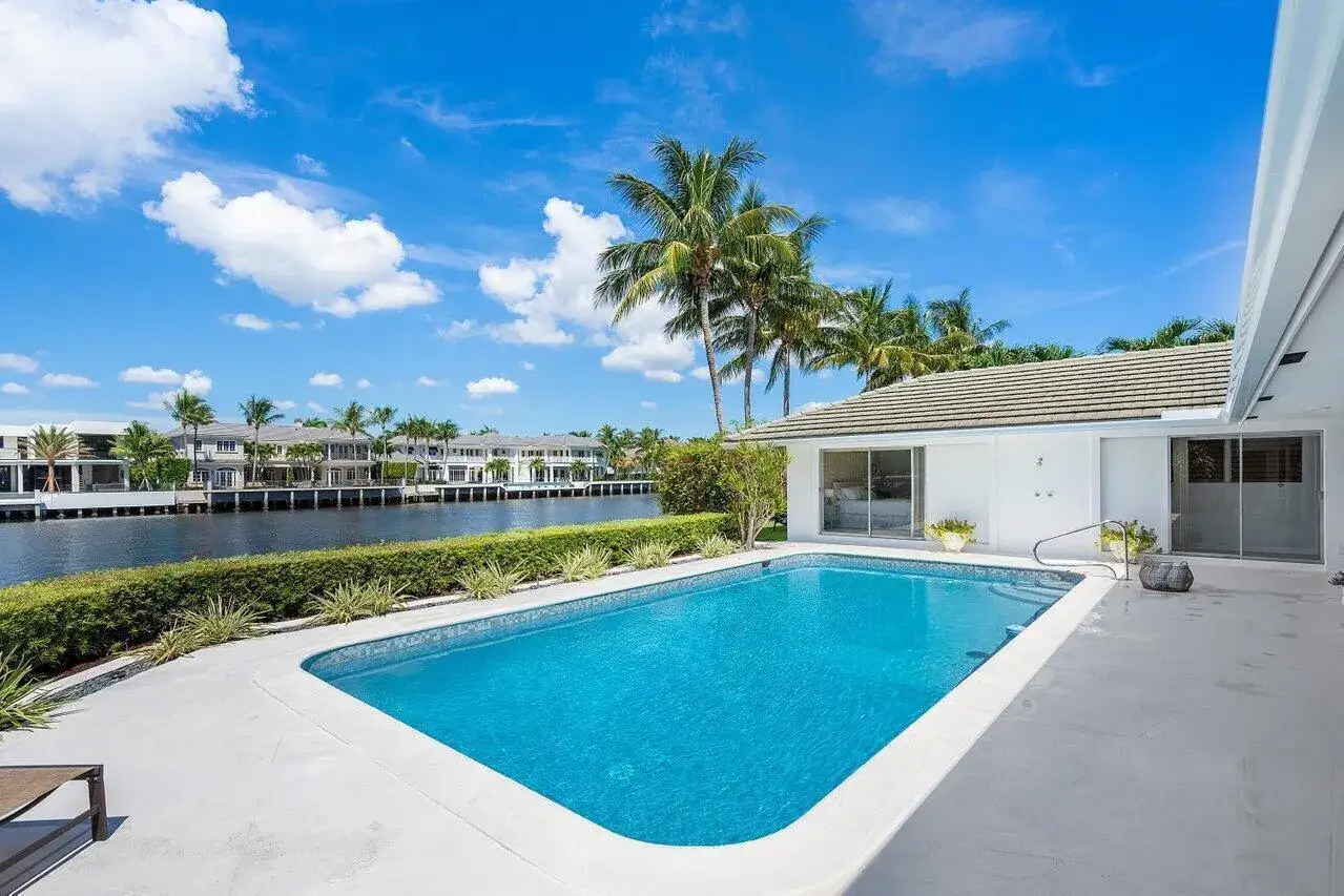 4 bedroom 3 bath Residential Lease for rent at 2767 Spanish River Road, Boca Raton FL 33432