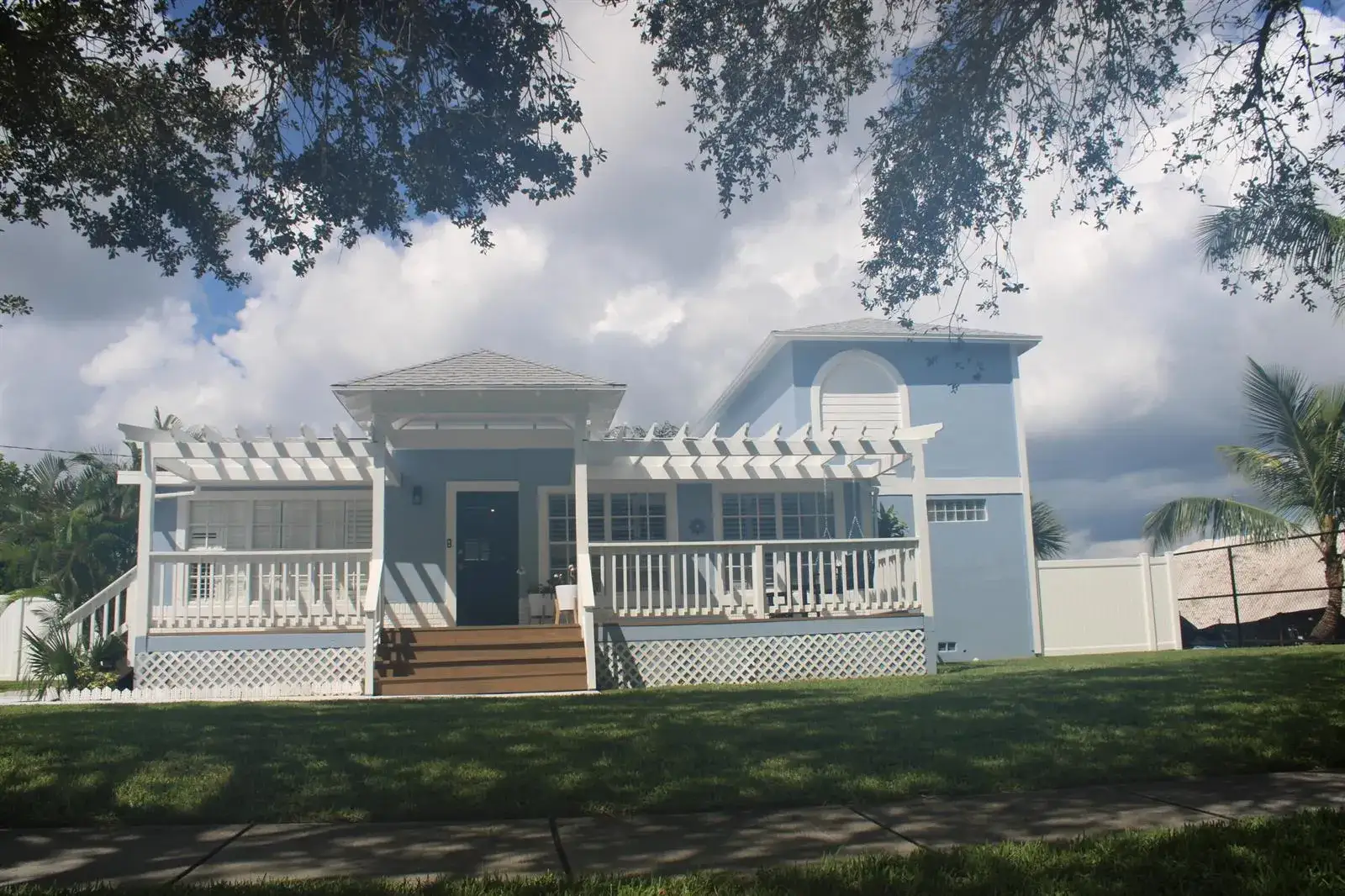 4 bedroom 3 bath Residential Lease for rent at 475 Seabrook Road, Tequesta FL 33469