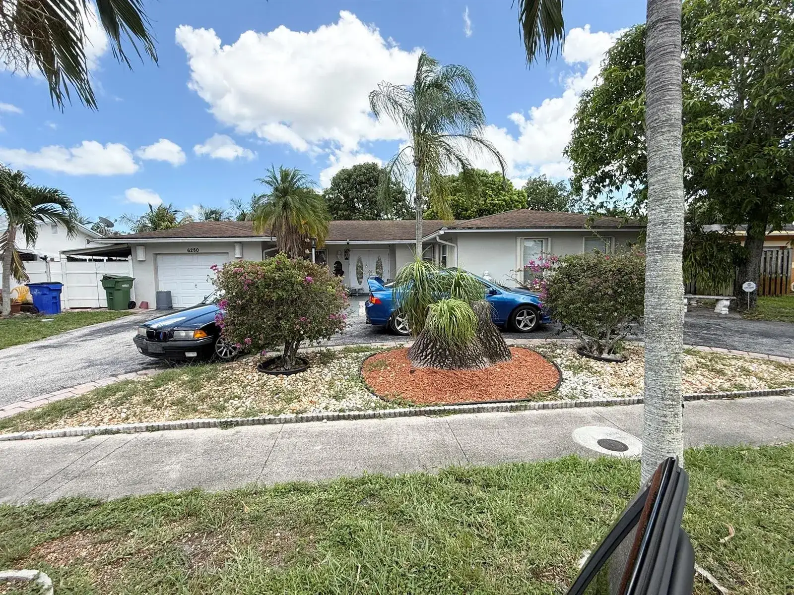 4 bedroom 2 bath Residential for sale at 6280 SW 4th Street, Margate FL 33068