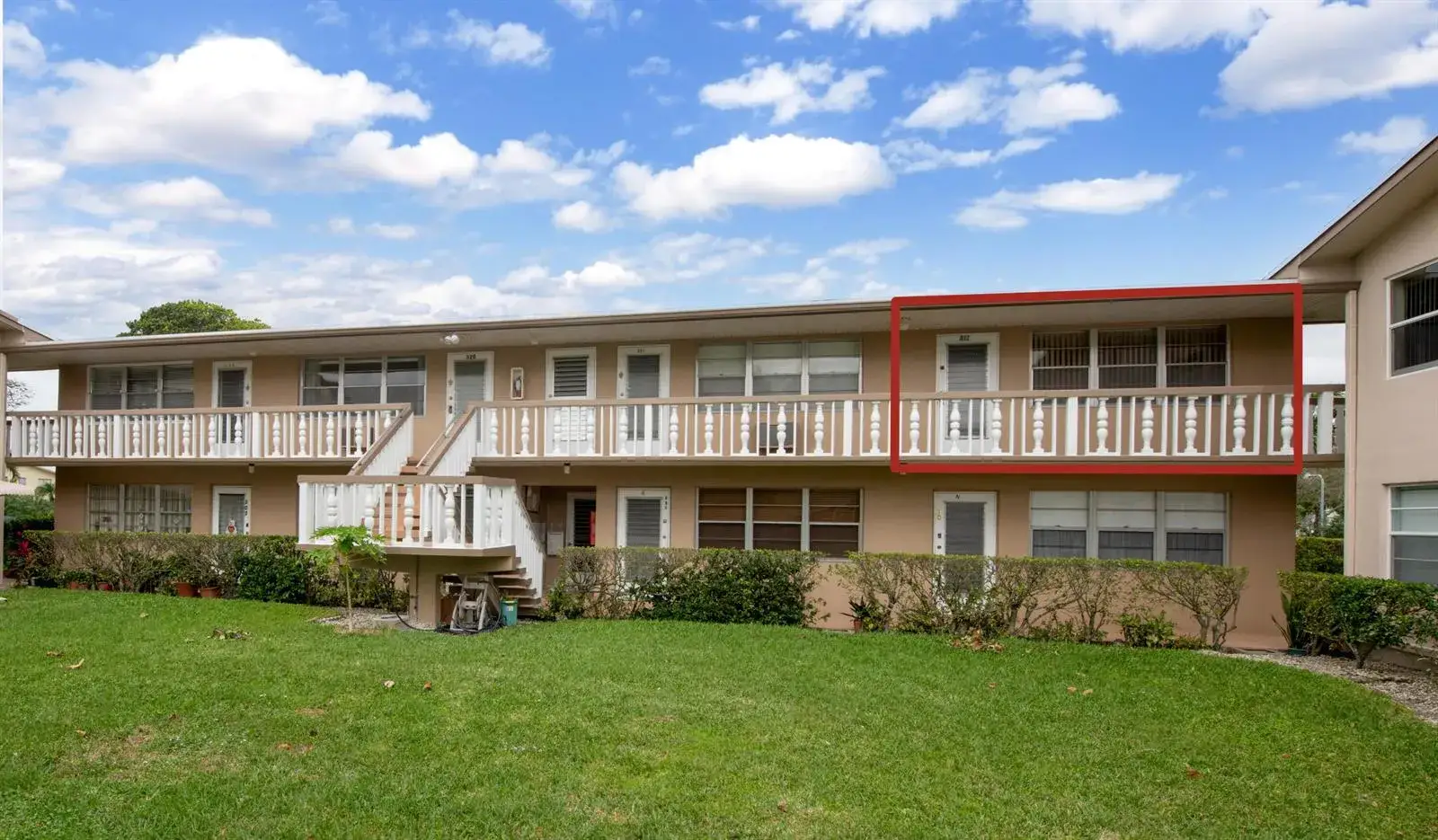 1 bedroom 1 bath Residential for sale at 322 WINDSOR N, West Palm Beach FL 33417