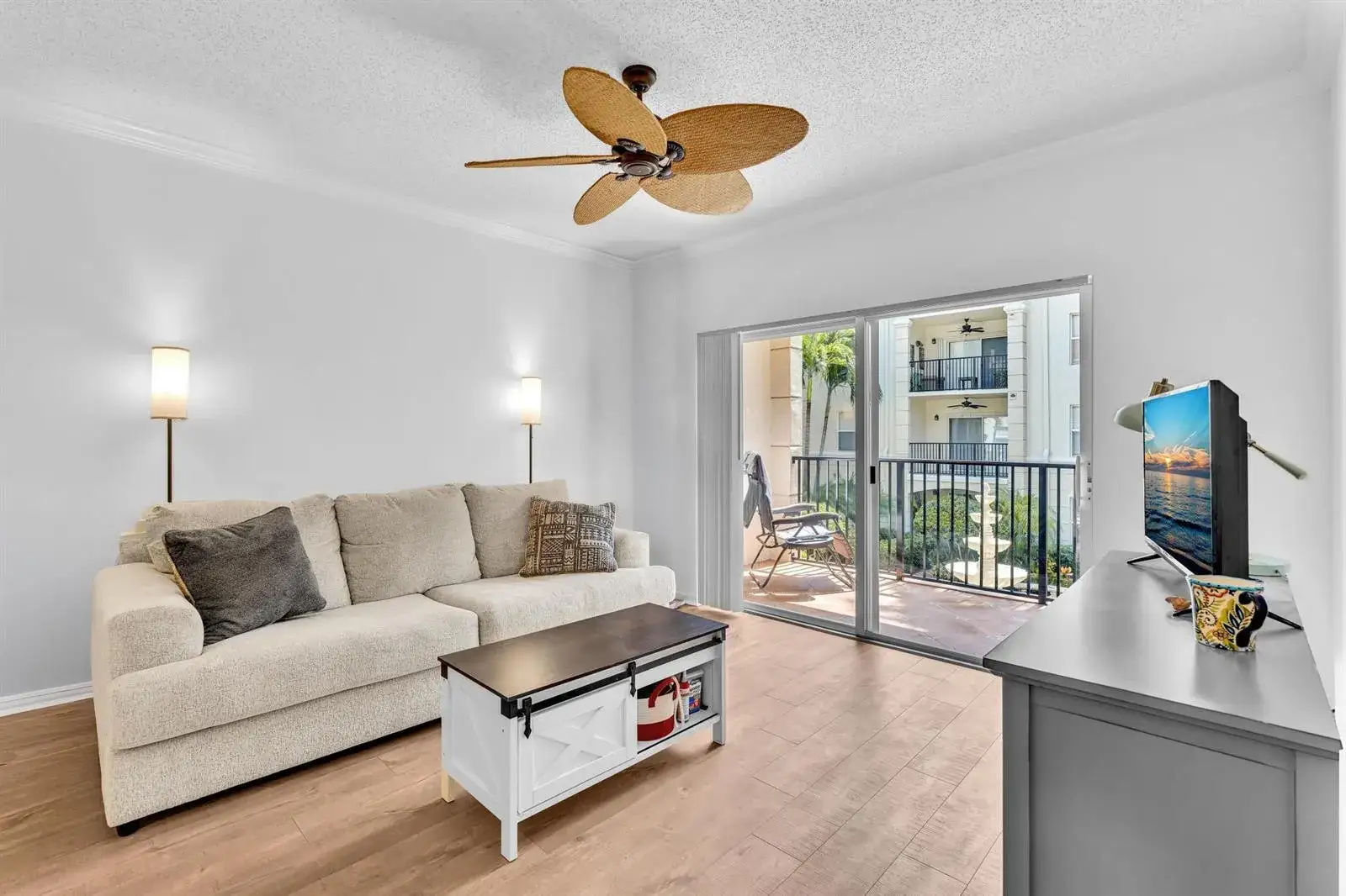 1 bedroom 1 bath Residential Lease for rent at 4216 TUSCANY Way # 4216, Boynton Beach FL 33435