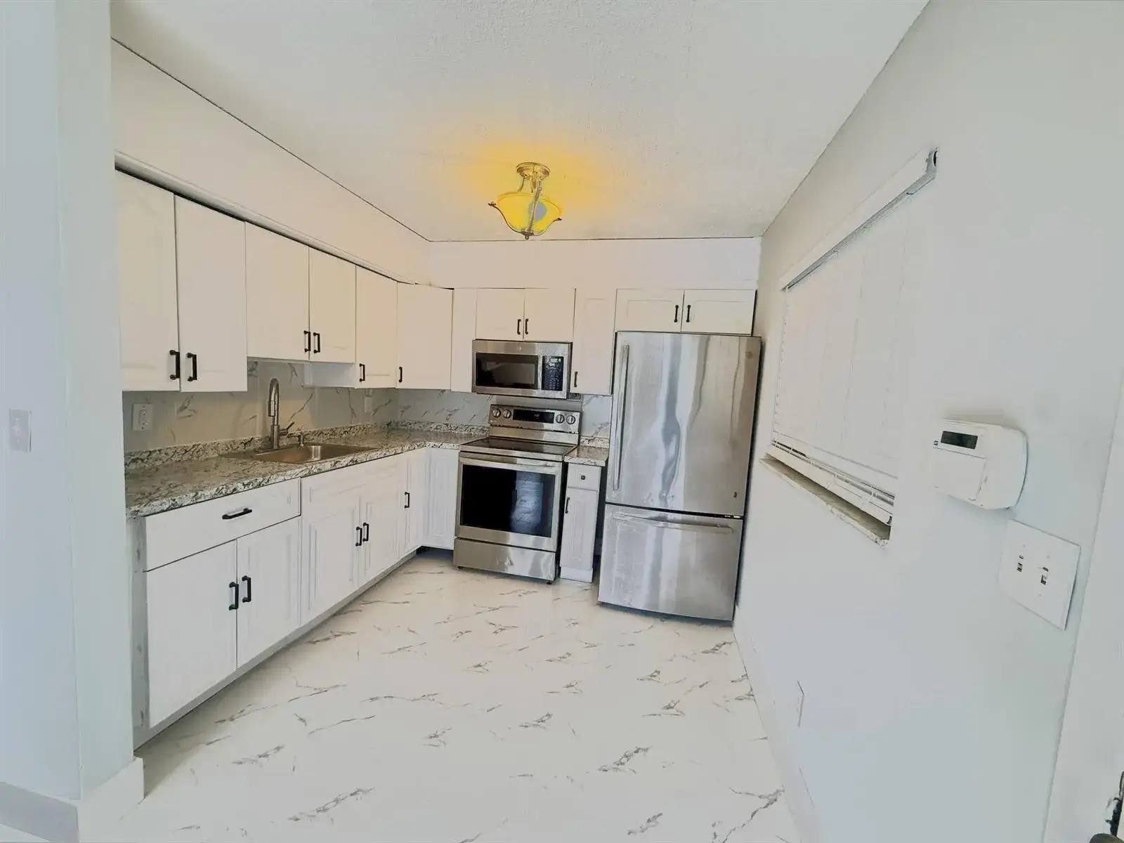 1650 NW 52ND Avenue, Lauderhill FL 33313