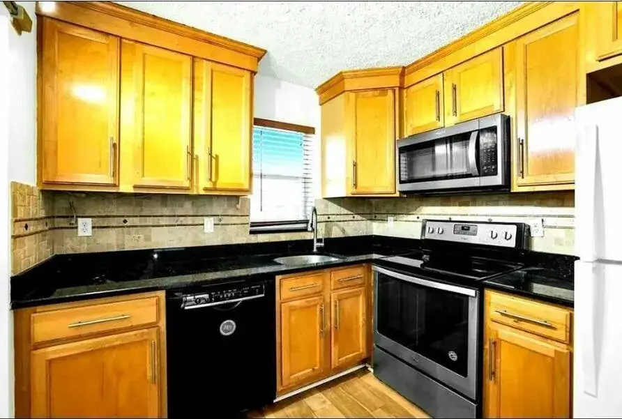 2 bedroom 2 bath Residential Lease for rent at 9355 SW 8th Street # 408, Boca Raton FL 33428