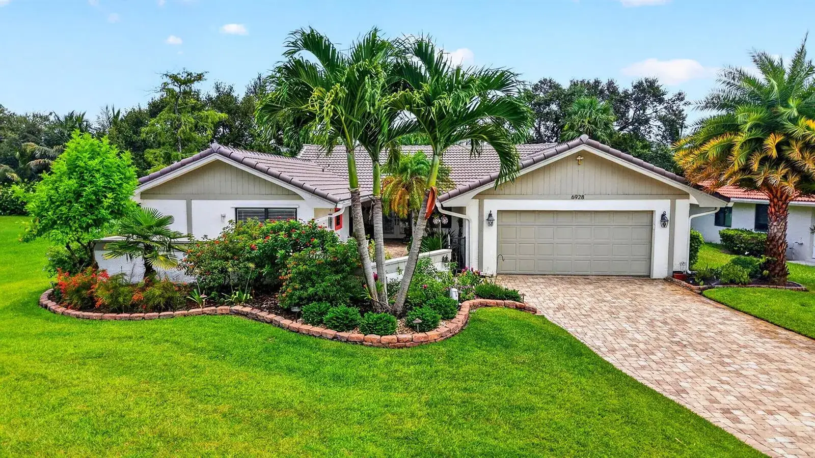 3 bedroom 2 bath Residential for sale at 6928 Villas Drive W, Boca Raton FL 33433