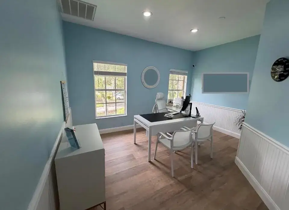 Commercial Sale for sale at 1766 20th Avenue Suite 4, Vero Beach FL 32960