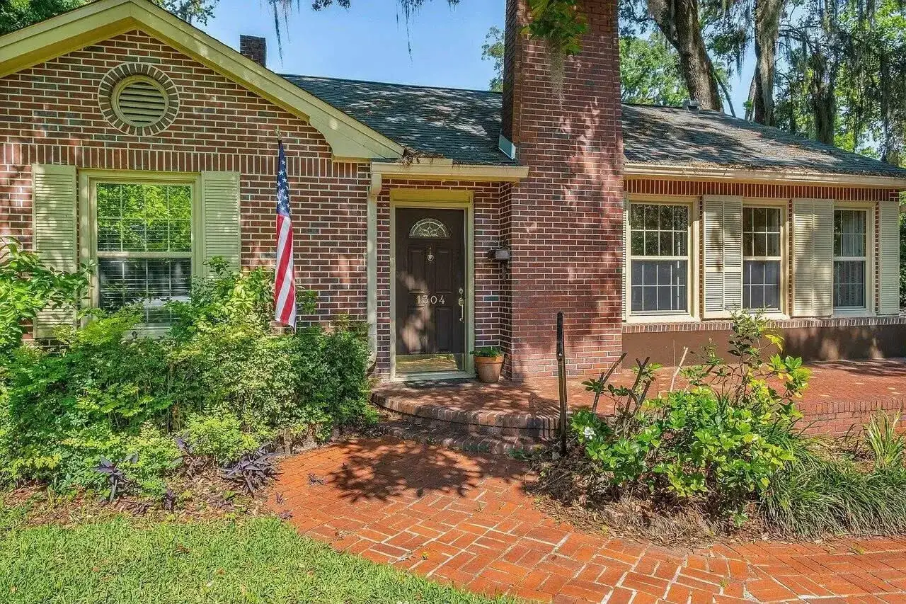3 bedroom 2 bath Residential Lease for rent at 1304 Mitchell Avenue, Tallahassee FL 32303
