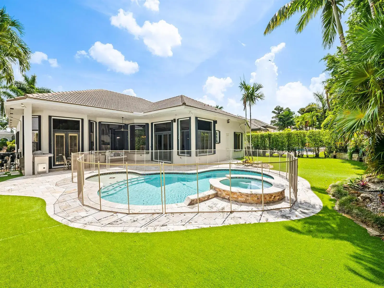 5 bedroom 3 bath Residential for sale at 10800 Blue Palm Street, Plantation FL 33324