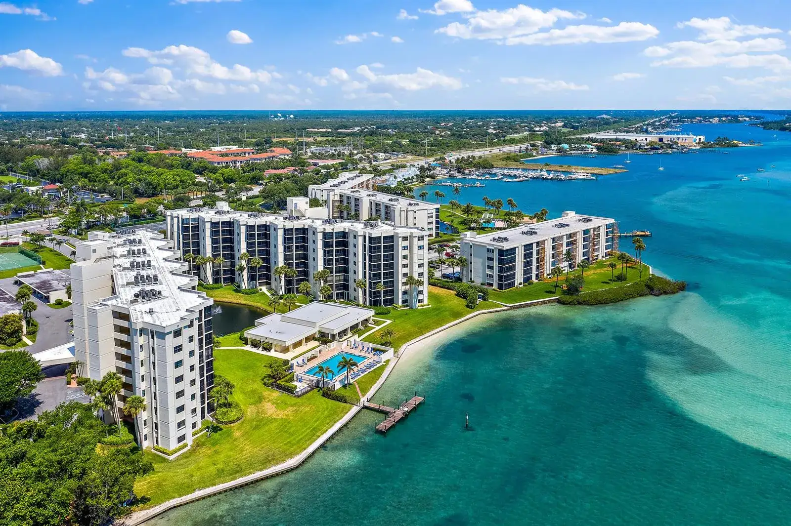 1 bedroom 1 bath Residential Lease for rent at 19800 Sandpointe Bay # 104, Tequesta FL 33469
