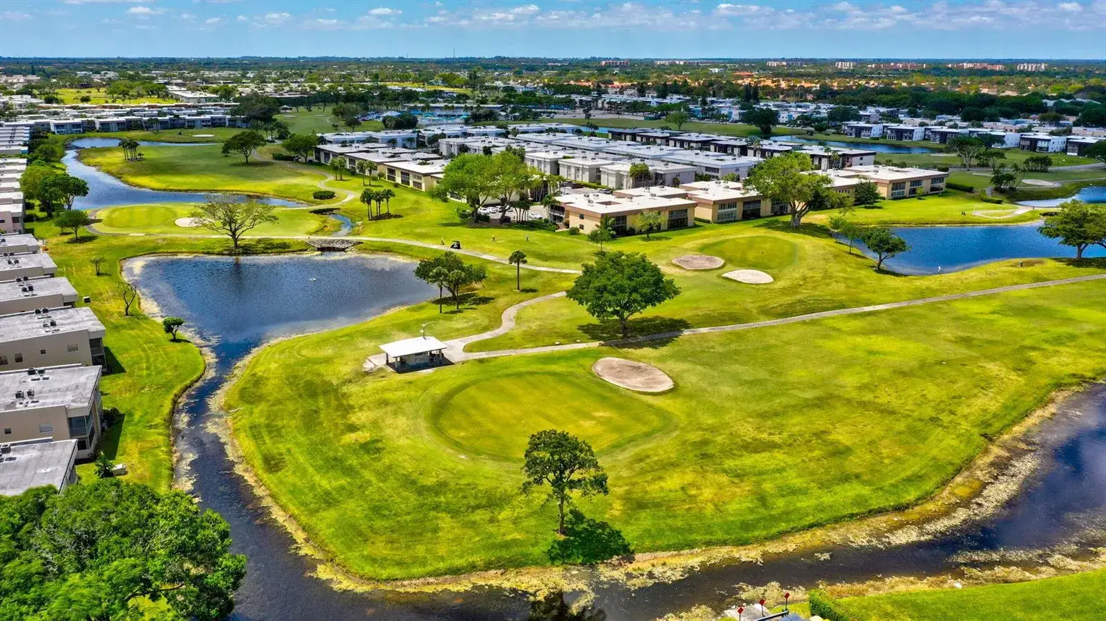 2 bedroom 2 bath Residential Lease for rent at 52 BURGUNDY B, Delray Beach FL 33484