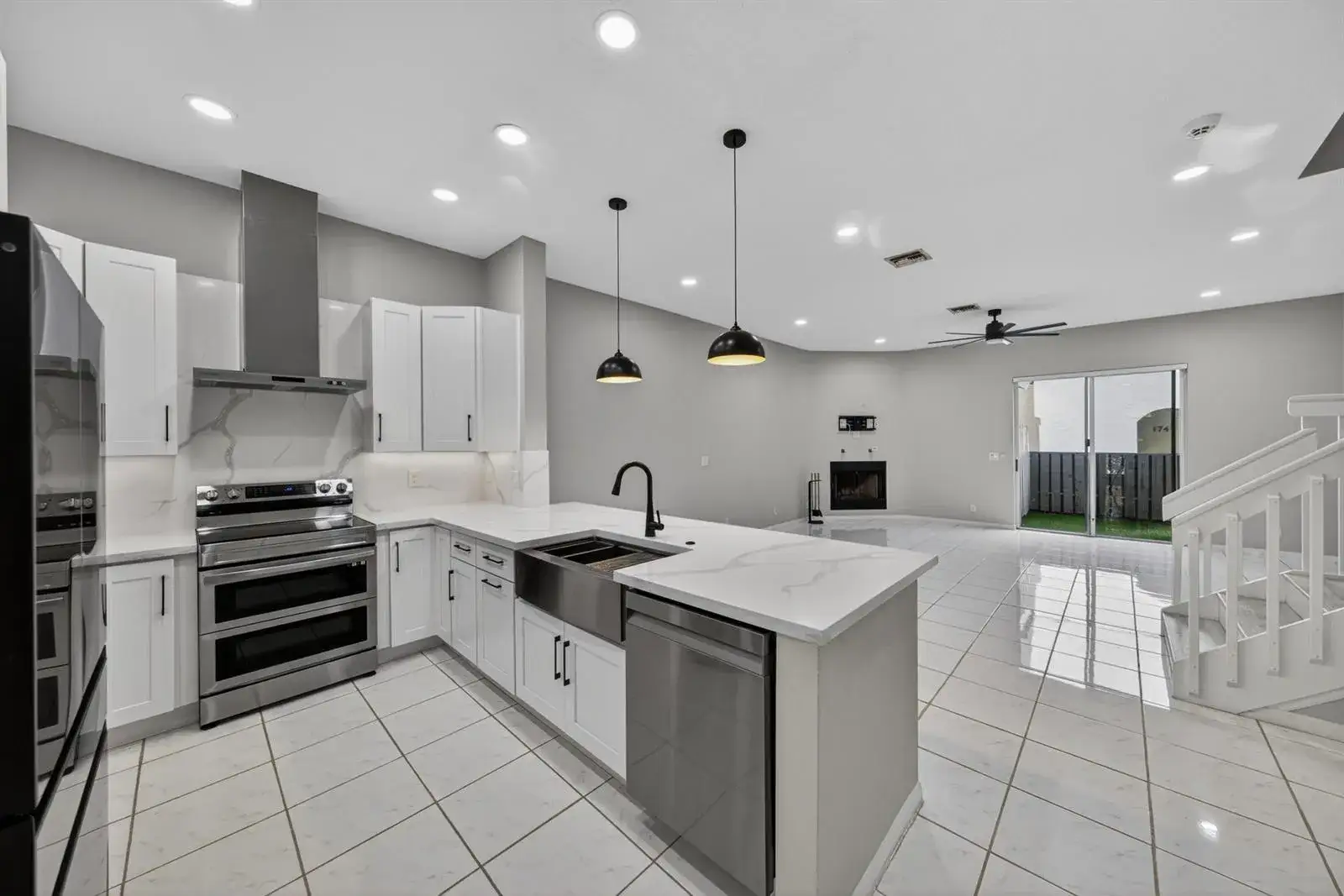 2 bedroom 2 bath Residential Lease for rent at 835 NE 17th Way, Fort Lauderdale FL 33304