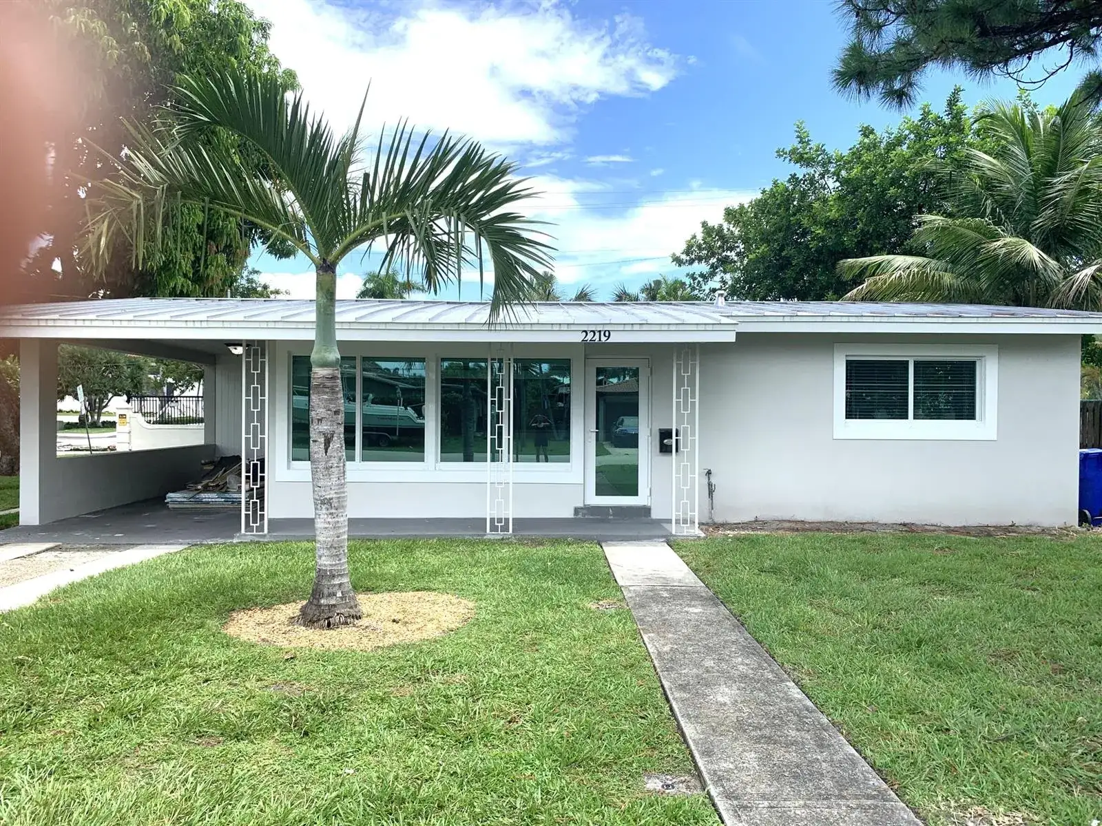 2 bedroom 1 bath Residential Lease for rent at 2219 SE 13TH Street, Pompano Beach FL 33062