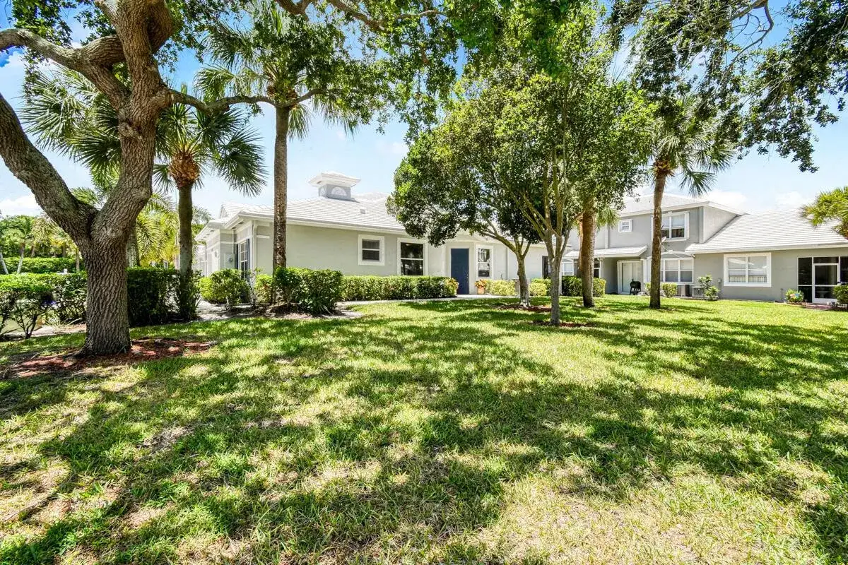 3 bedroom 2 bath Residential for sale at 4952 Southard Street, Lake Worth FL 33463