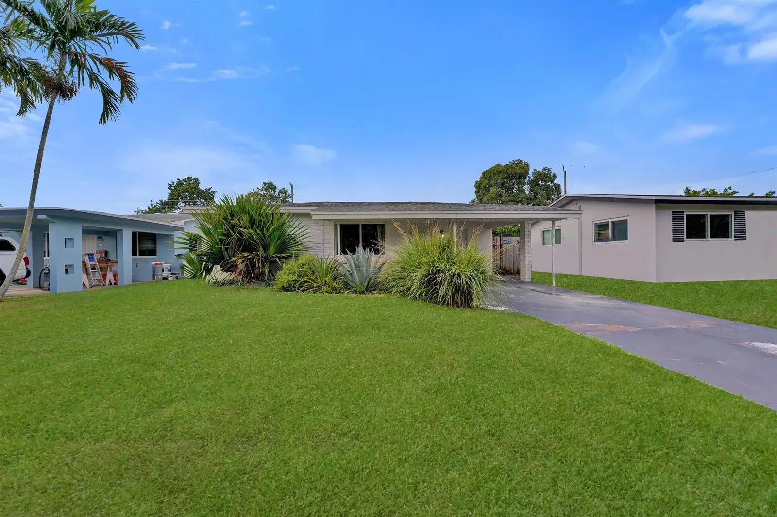 180 NW 48th Court, Oakland Park FL 33309