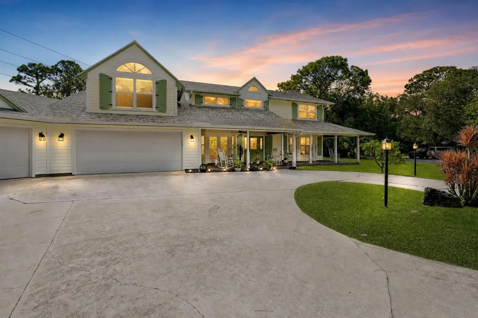 4 bedroom 4 bath Residential for sale at 19780 Castlewood Drive, Jupiter FL 33458