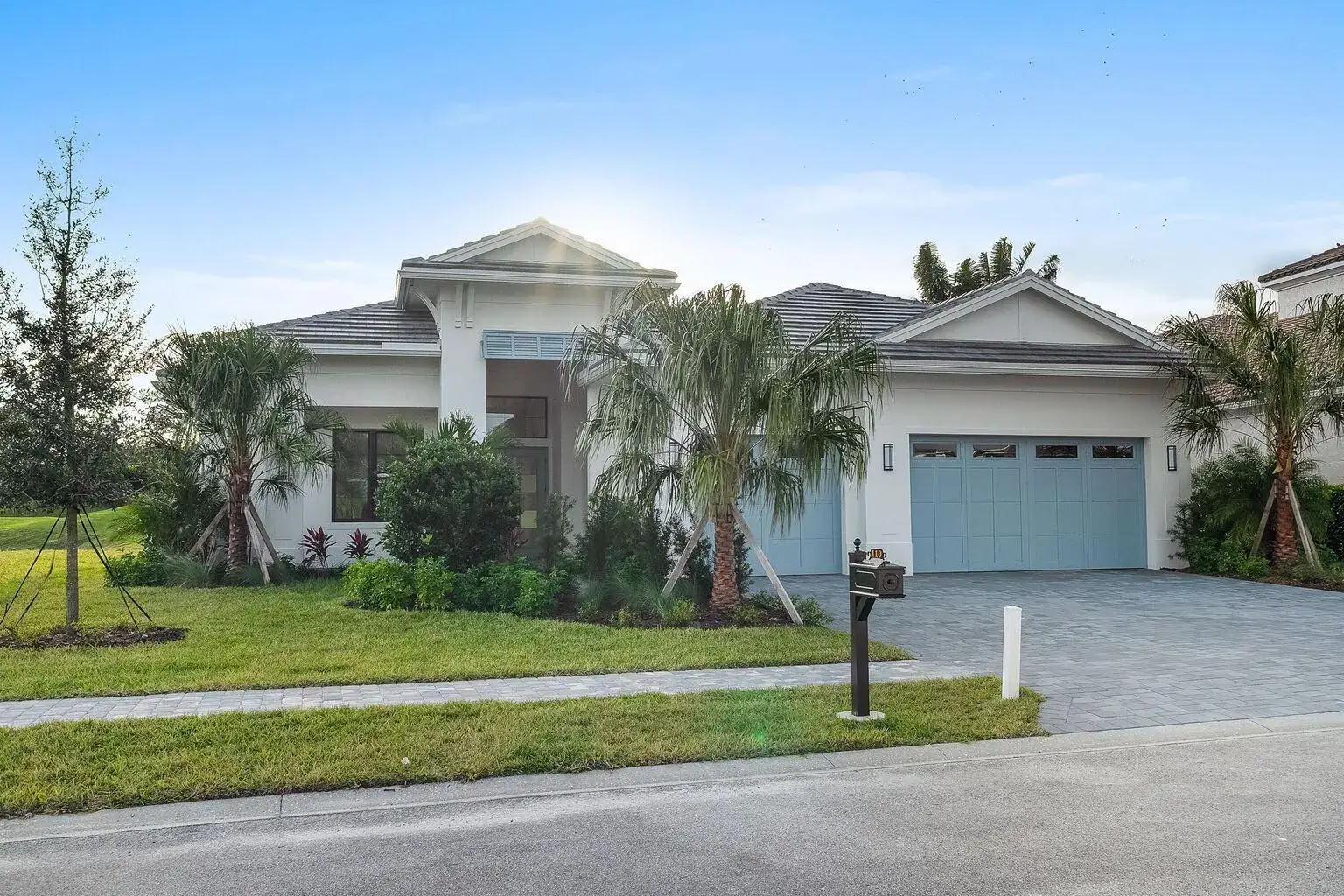 3 bedroom 3 bath Residential for sale at 110 SE Via Verona, Port St. Lucie FL 34984