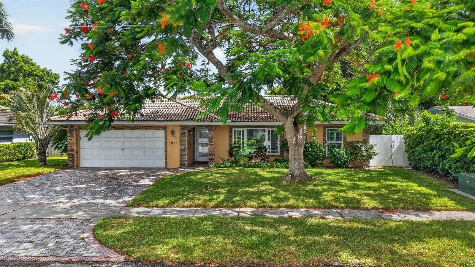 4 bedroom 2 bath Residential for sale at 1011 SW 7TH Street, Boca Raton FL 33486