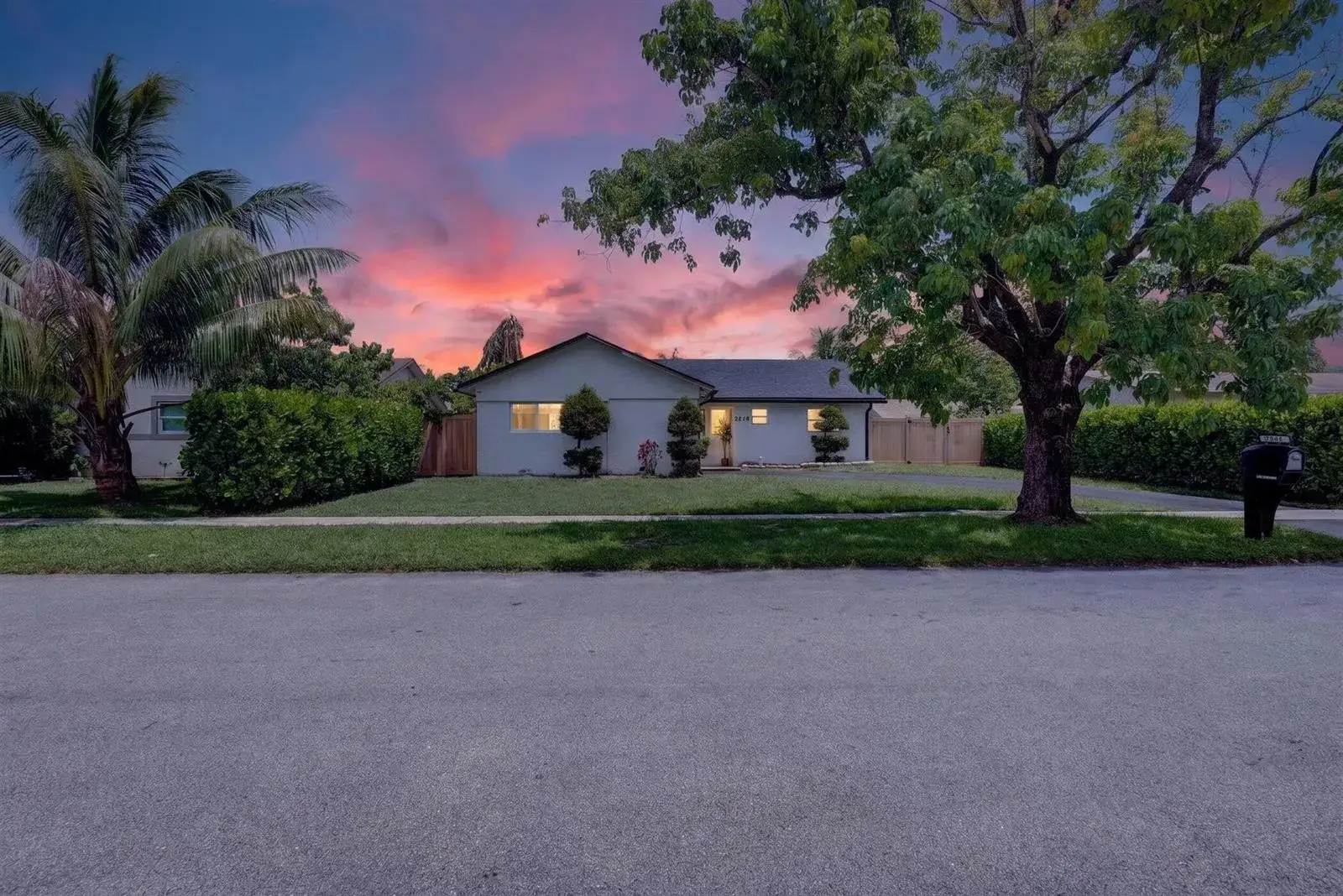 8131 NW 44TH Court, Lauderhill FL 33351