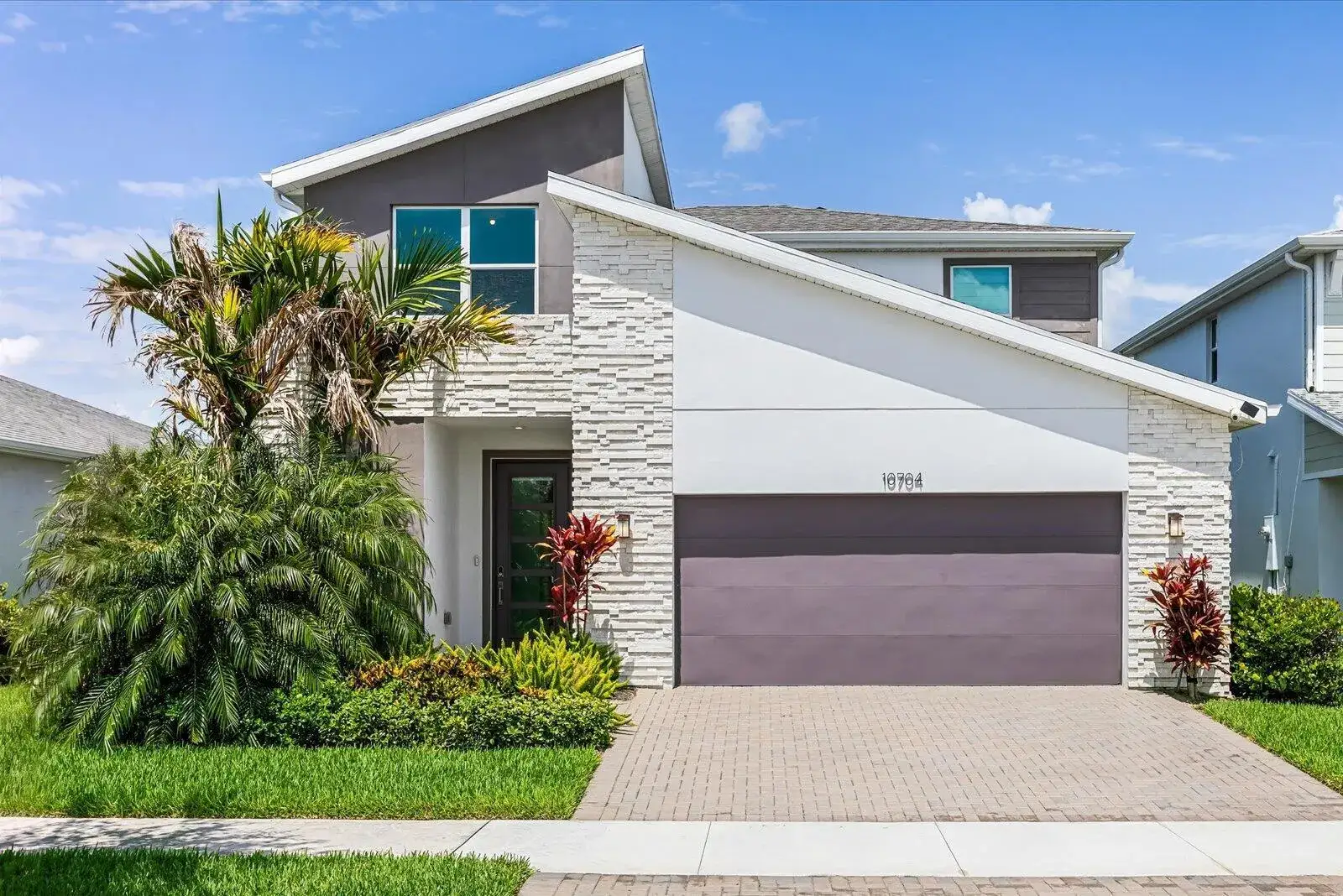 4 bedroom 2 bath Residential for sale at 10704 SW Estella Lane, Port St. Lucie FL 34987