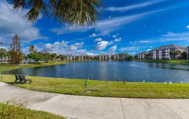 1 bedroom 1 bath Residential for sale at 353 S US HIGHWAY 1 # A108, Jupiter FL 33477