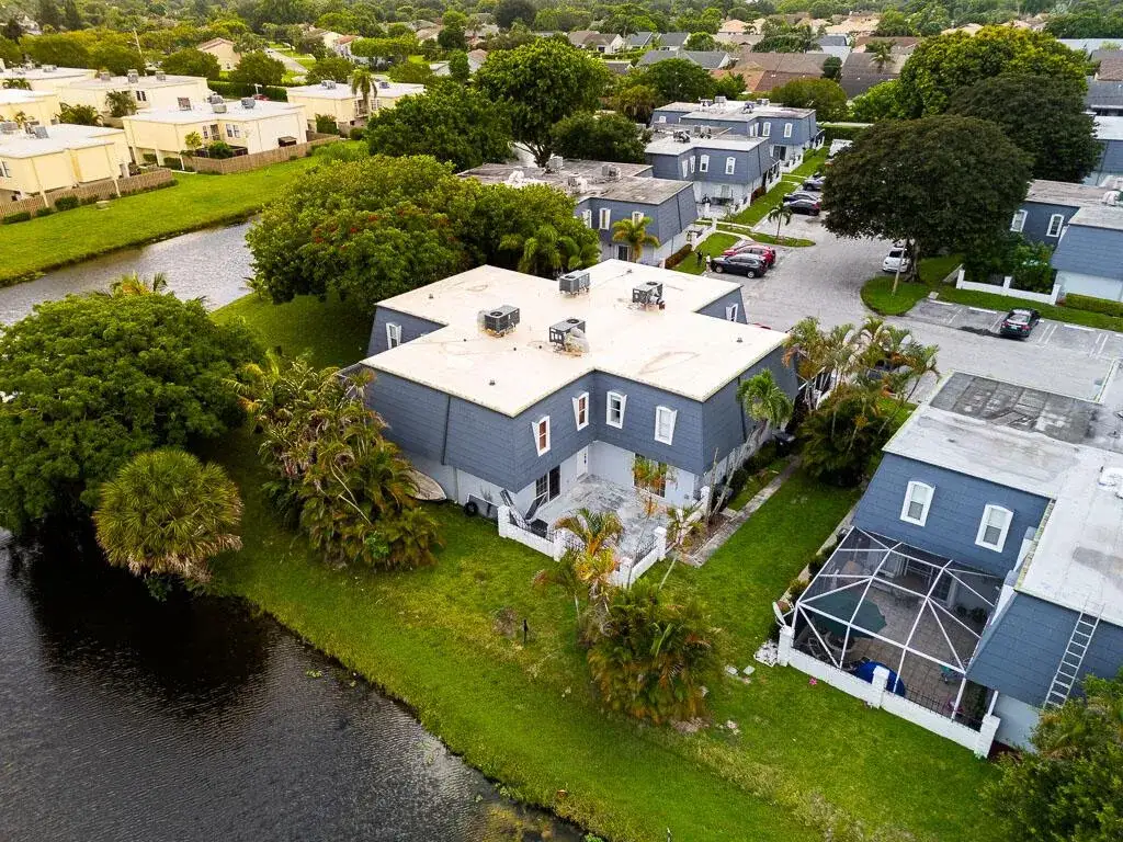 2 bedroom 2 bath Residential Lease for rent at 12037 Basin Street N, Wellington FL 33414