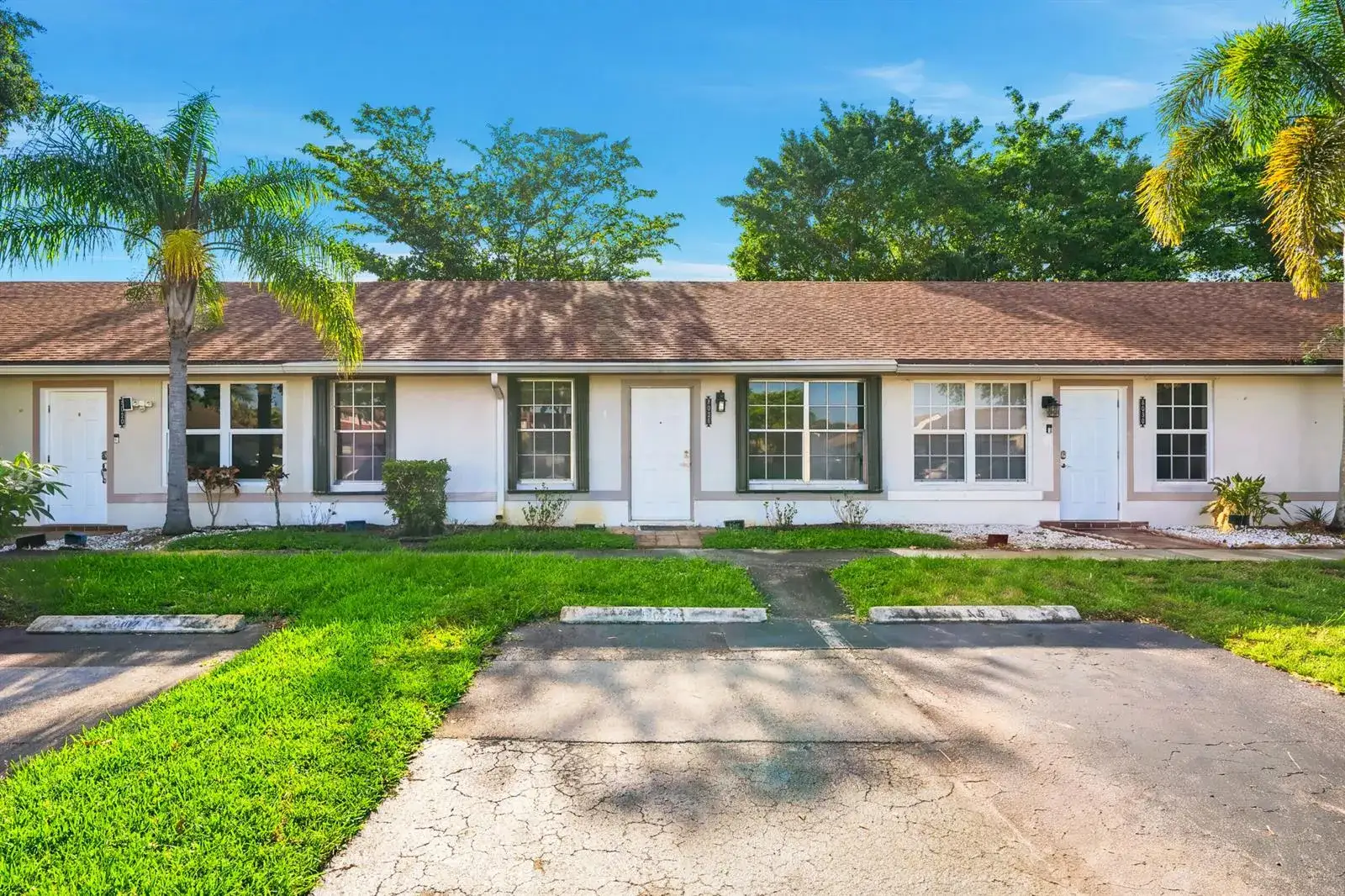2 bedroom 2 bath Residential for sale at 8026 SW 20TH Court, Davie FL 33324