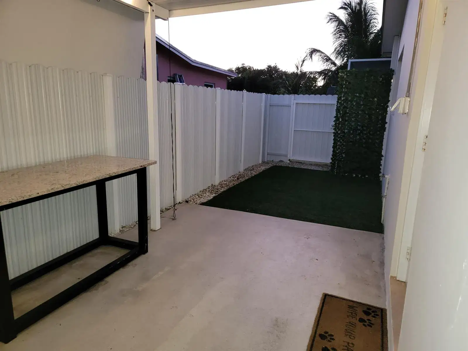 1 bedroom 1 bath Residential Lease for rent at 1611 NW 63RD Avenue # 2, Sunrise FL 33313