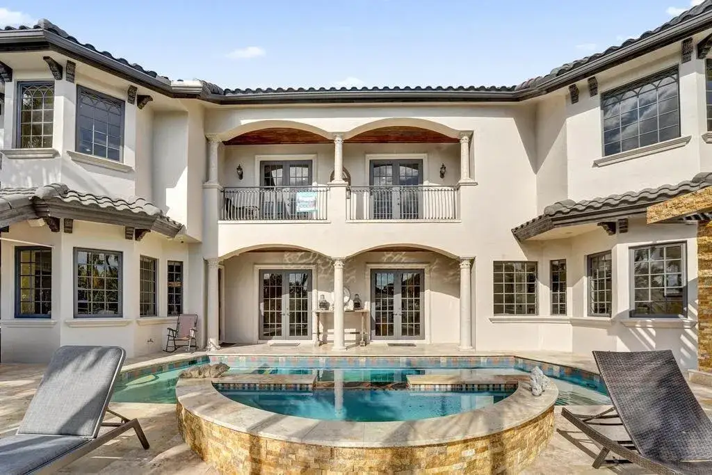 6 bedroom 4 bath Residential for sale at 2340 NE 47TH Street, Lighthouse Point FL 33064