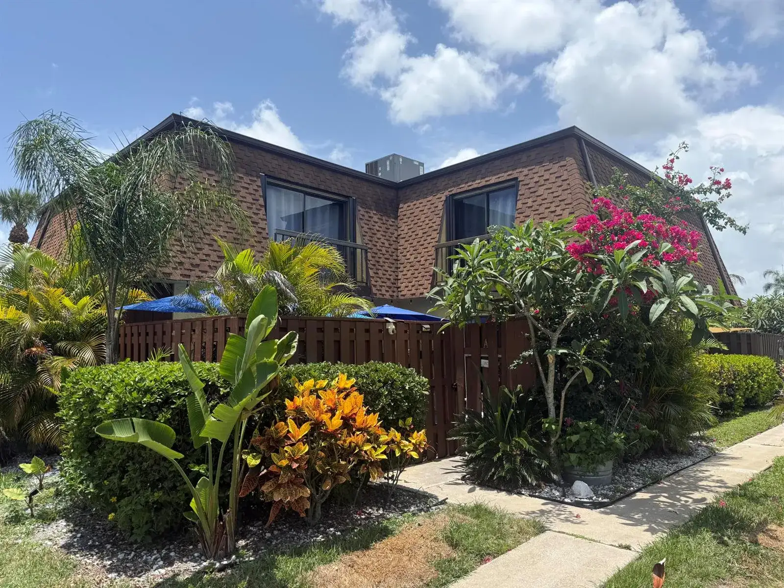 2 bedroom 2 bath Residential for sale at 110 N Delaware Boulevard # 11A, Jupiter FL 33458