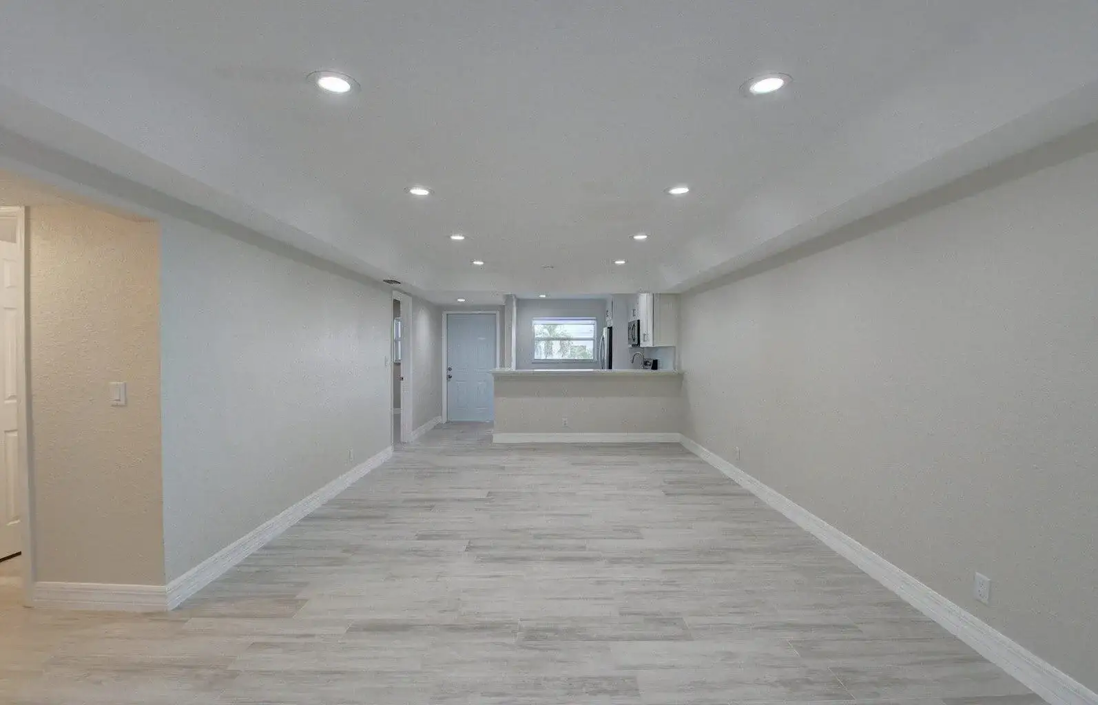 3 bedroom 3 bath Residential Lease for rent at 398 W Camino Real # 6, Boca Raton FL 33432