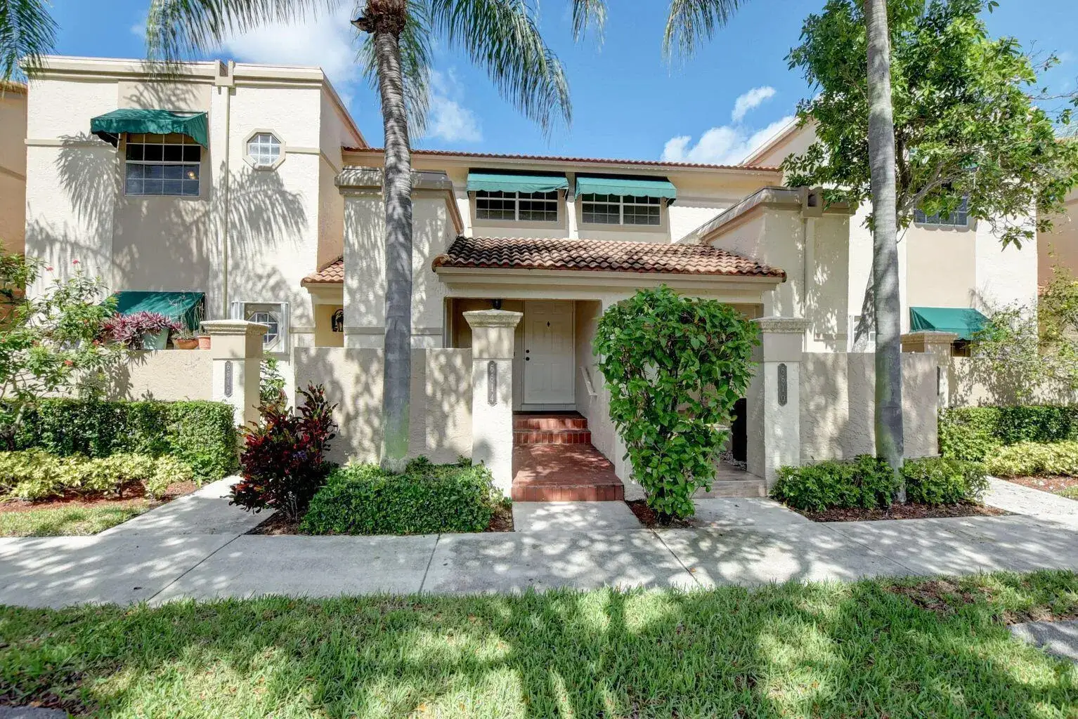 2 bedroom 2 bath Residential Lease for rent at 6614 VIA REGINA, Boca Raton FL 33433