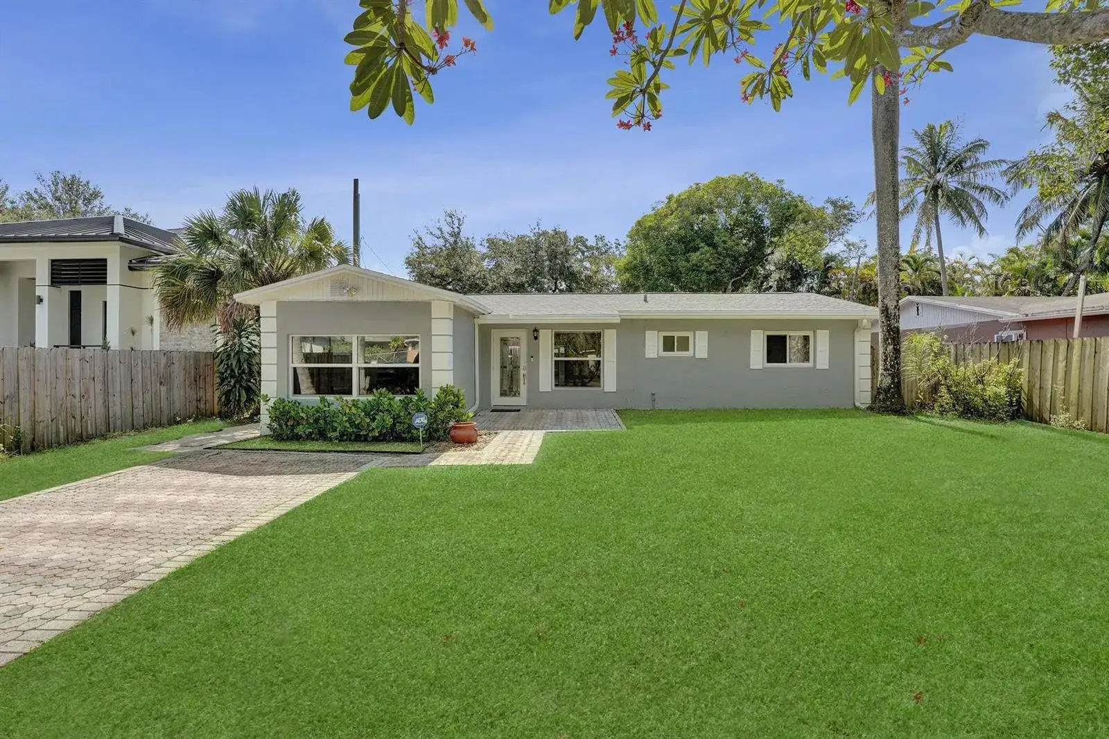 3 bedroom 2 bath Residential Lease for rent at 300 SW 19TH Avenue, Fort Lauderdale FL 33312