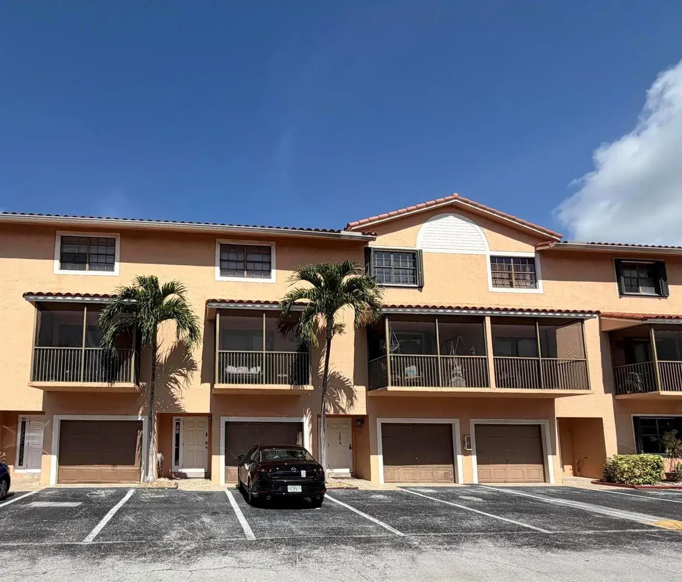 3 bedroom 3 bath Residential for sale at 9908 HAMMOCKS Boulevard # 42, Miami FL 33196